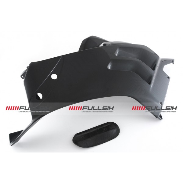 FAIRING SIDE PANEL - UPPER LEFT
